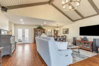 Photo #6: ML82005416 Listing 