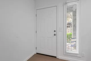 Photo #6: ML82005422 Listing