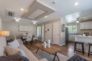 Photo #6: ML82005446 Listing