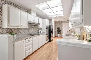 Photo #6: ML82005464 Listing 