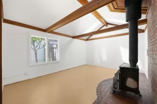 Photo #4: ML82005605 Listing 