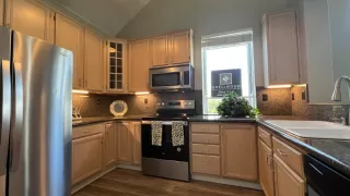 Photo #5: ML82005609 Listing 