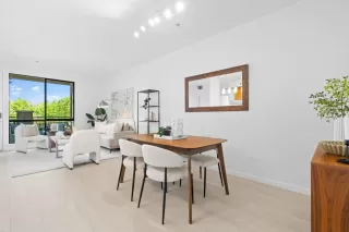 Photo #6: ML82005801 Listing