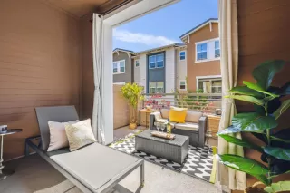 Photo #5: ML82005822 Listing