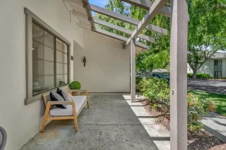 Photo #4: ML82005851 Listing 