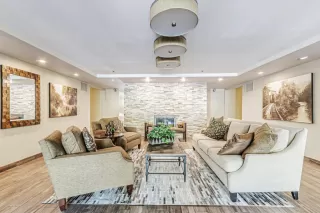 Photo #4: ML82005871 Listing 