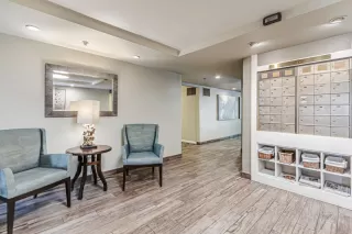 Photo #5: ML82005871 Listing 