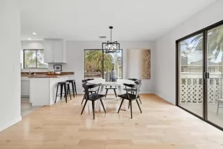 Photo #6: ML82005885 Listing