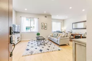 Photo #3: ML82005940 Listing