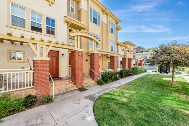 MLS: ML82006030 Condo For Sale