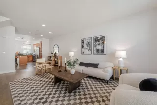 Photo #5: ML82006030 Listing 