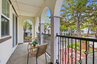 Photo #4: ML82006044 Listing 