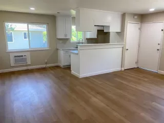 Photo #6: ML82006073 Listing 