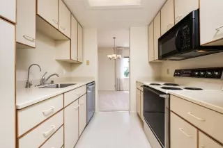 Photo #3: ML82006083 Listing