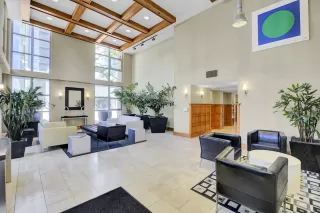 Photo #4: ML82006106 Listing 