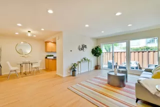 Photo #1: ML82006173 Listing