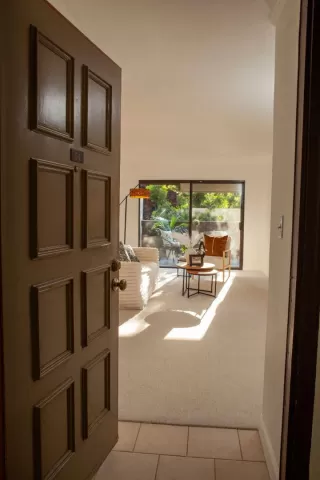 Photo #4: ML82006239 Listing 