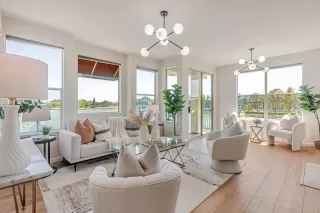 Photo #4: ML82006275 Listing