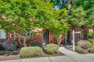 Photo #3: ML82006292 Listing 