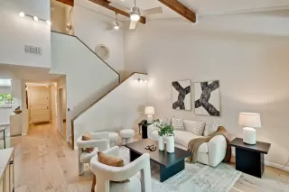 Photo #5: ML82006292 Listing 