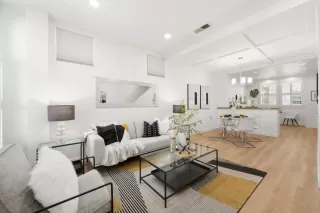 Photo #5: ML82006446 Listing