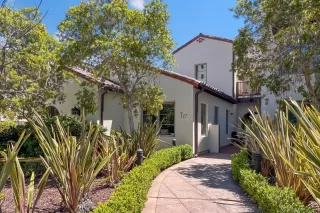 Photo #2: ML82006458 Listing