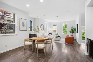 Photo #5: ML82006482 Listing