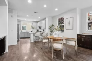 Photo #6: ML82006482 Listing