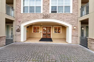 Photo #1: ML82006527 Listing 