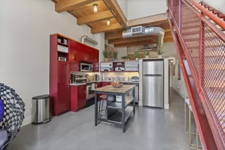 Photo #4: ML82006536 Listing 