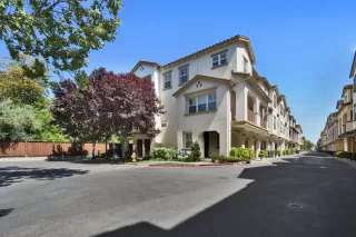 Photo #2: ML82006668 Listing