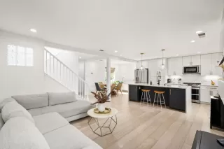 Photo #5: ML82006751 Listing 