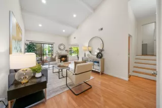 Photo #1: ML82006767 Listing