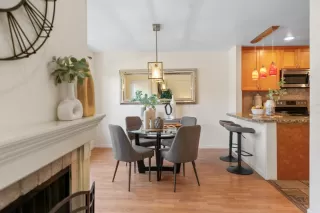 Photo #4: ML82006767 Listing