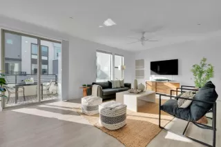 Photo #1: ML82006841 Listing