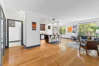 Photo #3: ML82006942 Listing