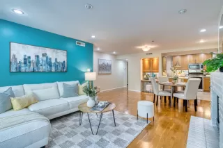 Photo #2: ML82006952 Listing 