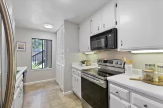 Photo #5: ML82006982 Listing