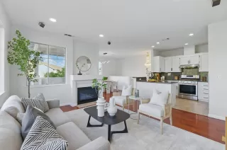 Photo #6: ML82006996 Listing 