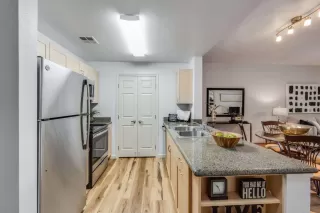 Photo #4: ML82006997 Listing