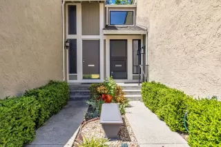 Photo #3: ML82007001 Listing 