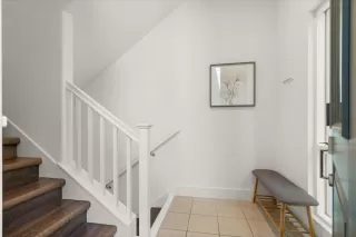 Photo #4: ML82007004 Listing 