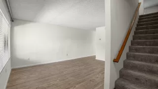 Photo #2: ML82007013 Listing 