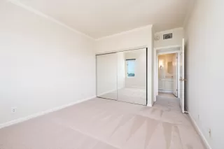 Photo #5: ML82007025 Listing 