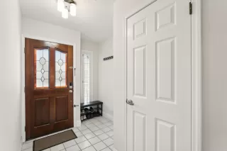 Photo #4: ML82007042 Listing