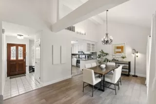 Photo #6: ML82007042 Listing