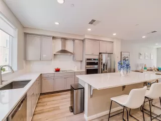 Photo #5: ML82007180 Listing 