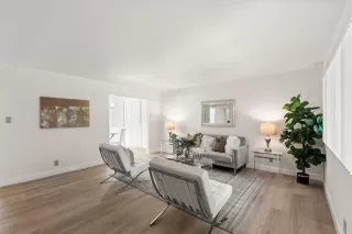 Photo #4: ML82007281 Listing 