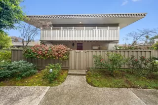 Photo #4: ML82007328 Listing 