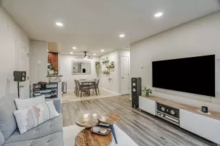 Photo #4: ML82007481 Listing 